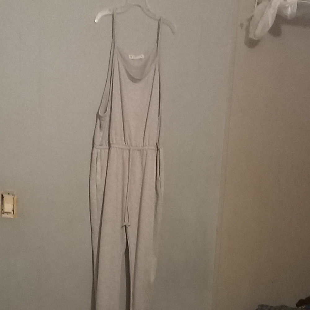 Elegant Light Gray Women's Jumpsuit